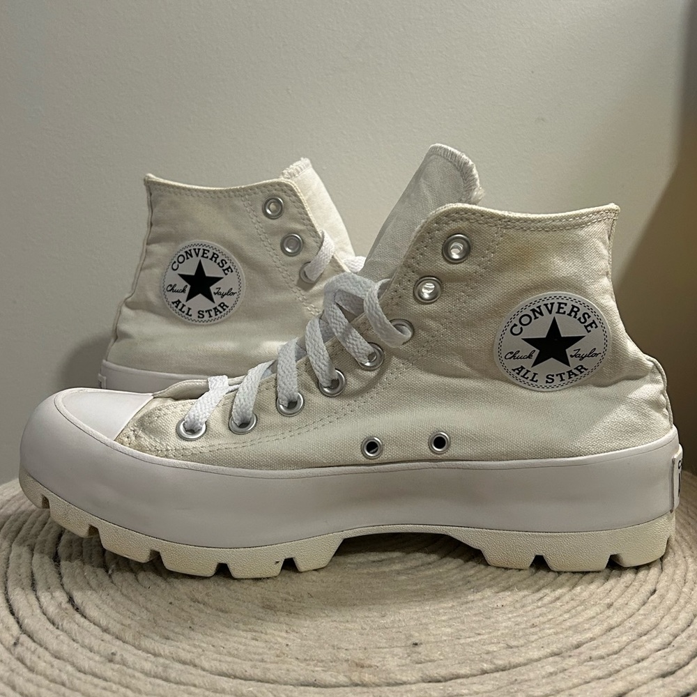 Lugged Converse Chuck Taylor